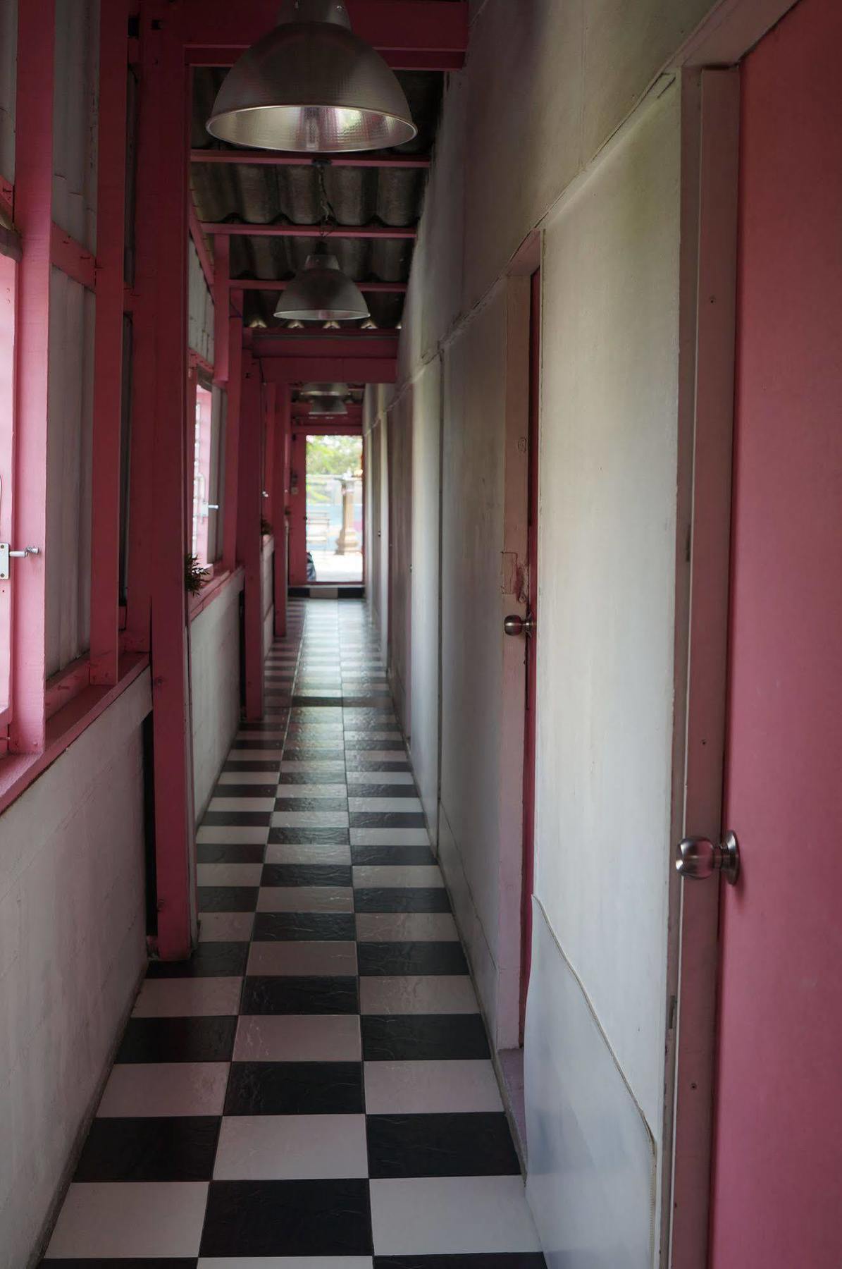 Pink Guest House Bangkok Exterior photo